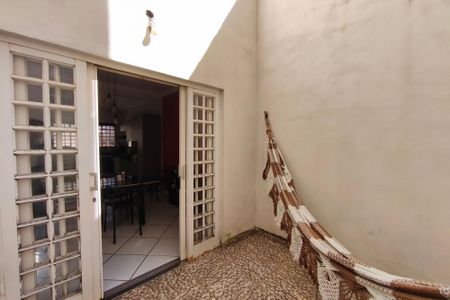 Casa à venda com 240m², 5 quartos e 3 vagasÁrea de Luz