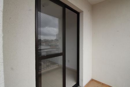 Apartamento à venda com 72m², 3 quartos e 1 vagaSala - Varanda