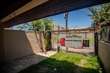 Casa à venda com 110m², 2 quartos e 2 vagas Casa à venda com 110m², 2 quartos e 2 vagasGaragem