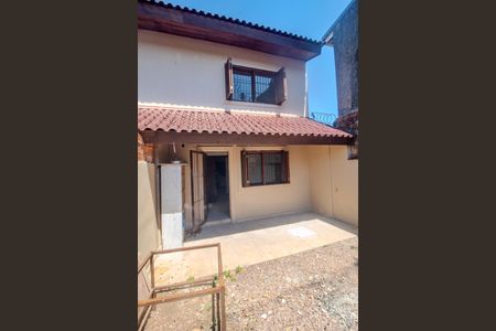 Casa à venda com 110m², 2 quartos e 2 vagas Casa à venda com 110m², 2 quartos e 2 vagasQuintal