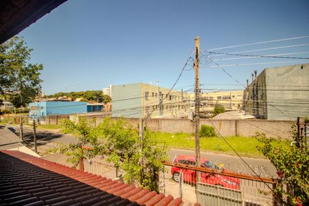 Casa à venda com 110m², 2 quartos e 2 vagas Casa à venda com 110m², 2 quartos e 2 vagasVista