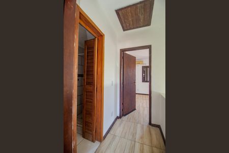 Casa à venda com 110m², 2 quartos e 2 vagas Casa à venda com 110m², 2 quartos e 2 vagasCorredor