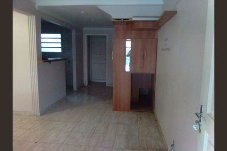 Casa para alugar com 130m², 3 quartos e 3 vagas Casa para alugar com 130m², 3 quartos e 3 vagasSala