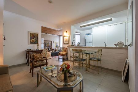 Apartamento à venda com 63m², 1 quarto e sem vaga Apartamento à venda com 63m², 1 quarto e sem vagaSala/Cozinha