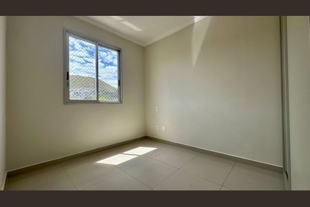 Quarto  de apartamento para alugar com 2 quartos, 68m² em Buritis, Belo Horizonte