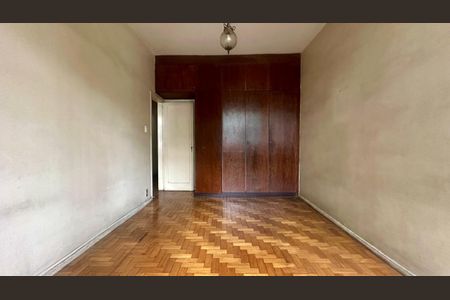 Quarto  de apartamento à venda com 3 quartos, 110m² em Santo Antônio, Belo Horizonte