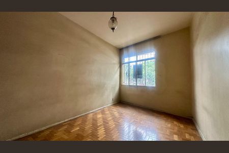 Apartamento à venda com 110m², 3 quartos e 1 vagaQuarto 