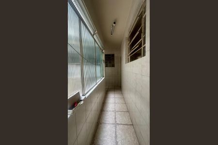 Apartamento à venda com 110m², 3 quartos e 1 vagaÁrea de serviço 