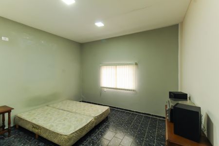 Casa para alugar com 340m², 3 quartos e 8 vagas Casa para alugar com 340m², 3 quartos e 8 vagasQuarto de Serviço