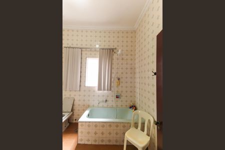 Casa para alugar com 340m², 3 quartos e 8 vagas Casa para alugar com 340m², 3 quartos e 8 vagasBanheiro