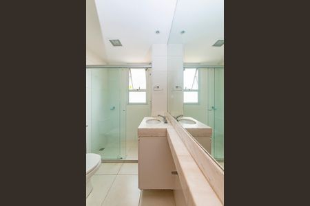 Apartamento à venda com 86m², 3 quartos e 2 vagas Apartamento à venda com 86m², 3 quartos e 2 vagasBanheiro Social