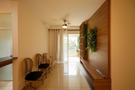 Sala  de apartamento para alugar com 2 quartos, 65m² em Vila Cruzeiro, São Paulo