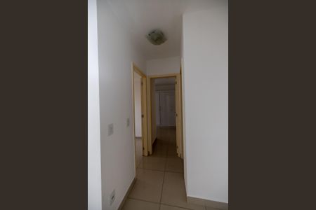 Apartamento para alugar com 70m², 2 quartos e 1 vagaCorredor