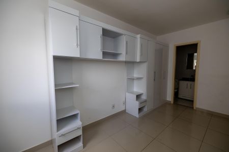 Apartamento para alugar com 70m², 2 quartos e 1 vagaSuite