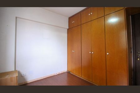 Apartamento à venda com 75m², 3 quartos e 1 vaga Apartamento à venda com 75m², 3 quartos e 1 vagaQuarto 2