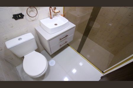Apartamento à venda com 75m², 3 quartos e 1 vaga Apartamento à venda com 75m², 3 quartos e 1 vagaBanheiro