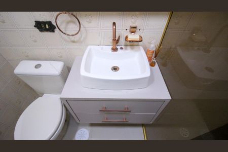 Apartamento à venda com 75m², 3 quartos e 1 vaga Apartamento à venda com 75m², 3 quartos e 1 vagaBanheiro