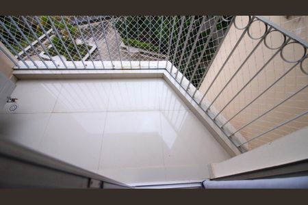 Apartamento à venda com 75m², 3 quartos e 1 vaga Apartamento à venda com 75m², 3 quartos e 1 vagaVaranda da Sala