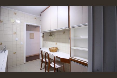 Apartamento à venda com 75m², 3 quartos e 1 vaga Apartamento à venda com 75m², 3 quartos e 1 vagaCozinha