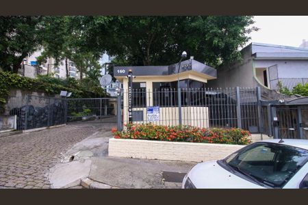 Apartamento à venda com 75m², 3 quartos e 1 vaga Apartamento à venda com 75m², 3 quartos e 1 vagaFachada