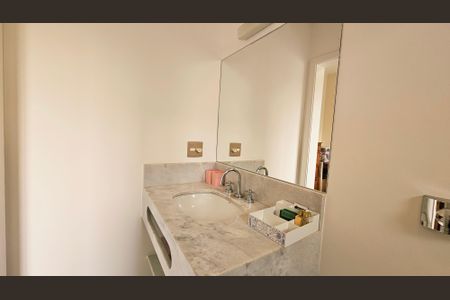 Casa de condomínio à venda com 393m², 4 quartos e 6 vagas