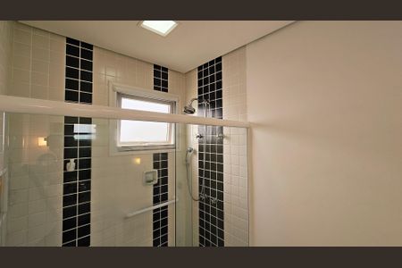 Casa de condomínio à venda com 393m², 4 quartos e 6 vagas