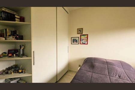 Casa de condomínio à venda com 393m², 4 quartos e 6 vagas