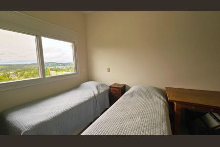 Casa de condomínio à venda com 393m², 4 quartos e 6 vagas