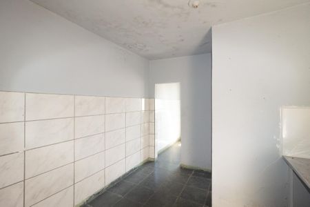 Sala/Cozinha de kitnet/studio para alugar com 1 quarto, 58m² em Inhoaíba, Rio de Janeiro