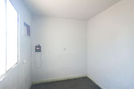 Quarto de kitnet/studio para alugar com 1 quarto, 58m² em Inhoaíba, Rio de Janeiro