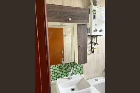 Banheiro de apartamento à venda com 2 quartos, 55m² em Piedade, Rio de Janeiro
