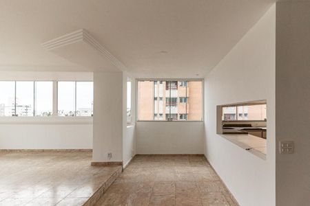 Apartamento à venda com 200m², 2 quartos e 1 vagaSala