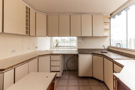 Apartamento à venda com 200m², 2 quartos e 1 vagaCozinha