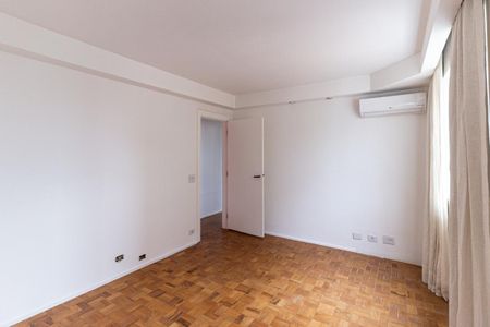 Apartamento à venda com 200m², 2 quartos e 1 vagaQuarto da Suíte