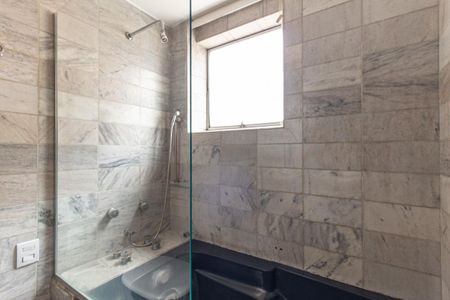 Apartamento à venda com 200m², 2 quartos e 1 vagaBanheiro