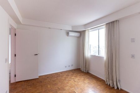 Apartamento à venda com 200m², 2 quartos e 1 vagaQuarto da Suíte