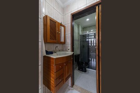 Apartamento para alugar com 50m², 2 quartos e sem vagaBanheiro