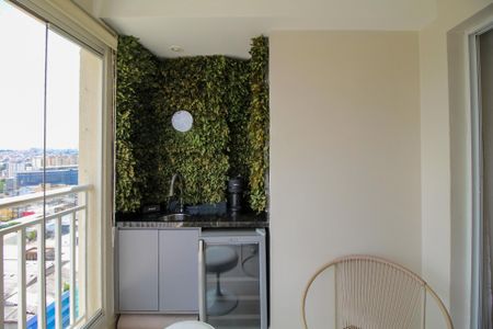 Apartamento à venda com 67m², 2 quartos e 1 vagaVaranda