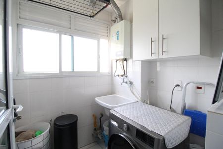 Apartamento à venda com 67m², 2 quartos e 1 vagaÁrea de Serviço