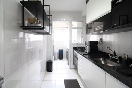 Apartamento à venda com 67m², 2 quartos e 1 vagaCozinha