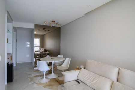 Apartamento à venda com 67m², 2 quartos e 1 vagaSala