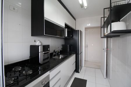Apartamento à venda com 67m², 2 quartos e 1 vagaCozinha