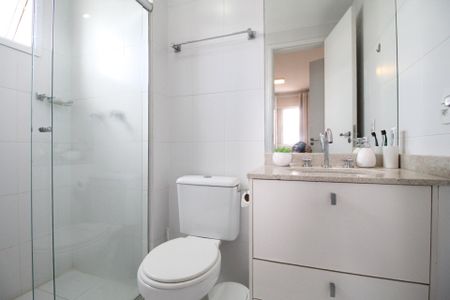 Apartamento à venda com 67m², 2 quartos e 1 vagaBanheiro da Suíte