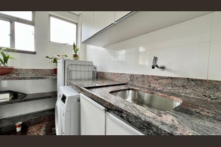Apartamento à venda com 120m², 4 quartos e 2 vagasÁrea de Serviço