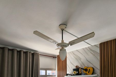 Sala de apartamento para alugar com 1 quarto, 34m² em Canto do Forte, Praia Grande