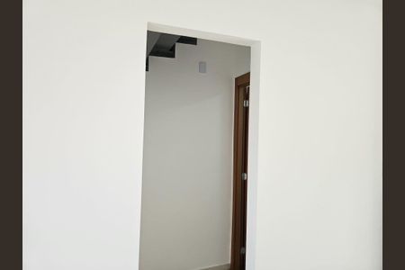 Sala/cozinha de casa de condomínio para alugar com 2 quartos, 65m² em Parque Residencial Candido Portinari, Ribeirão Preto