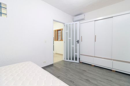 Quarto de casa para alugar com 1 quarto, 25m² em Santo Amaro, São Paulo