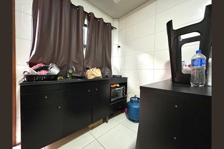 Cozinha  de casa para alugar com 1 quarto, 24m² em São João do Rio Vermelho, Florianópolis