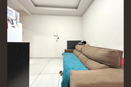 Sala  de casa para alugar com 1 quarto, 24m² em São João do Rio Vermelho, Florianópolis