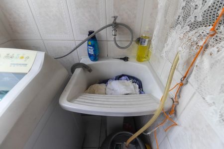 Apartamento para alugar com 60m², 2 quartos e 1 vagaÁrea de Serviço